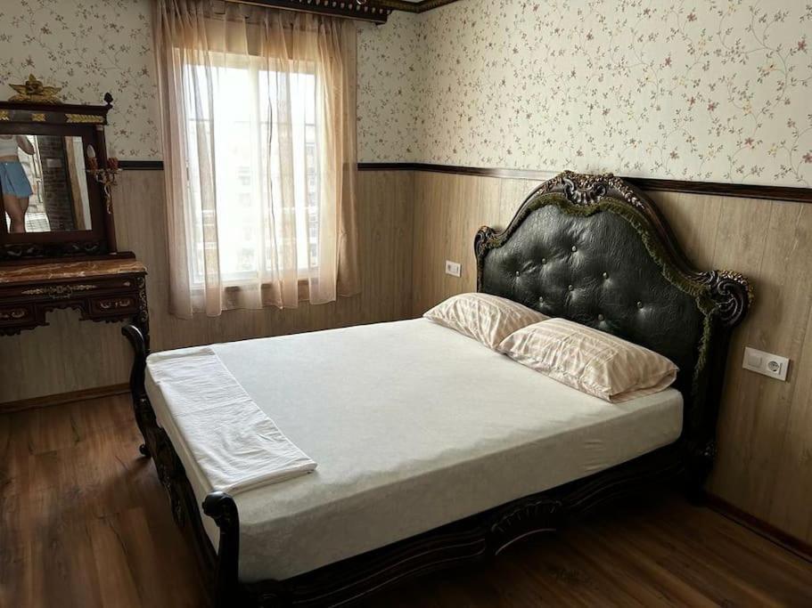 Luxury Art Apartamenty Пінеза-да-Мар Екстер'єр фото